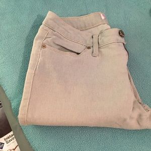 Junior light blue jeans